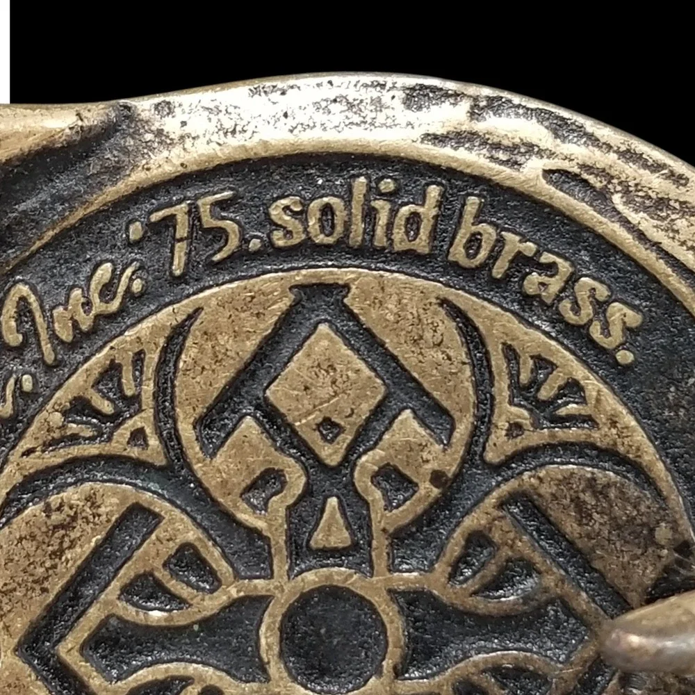1975 Tech Ether Guild Inc Rays Solid‎ Brass Belt Buckle Quaternary Celtic Knot